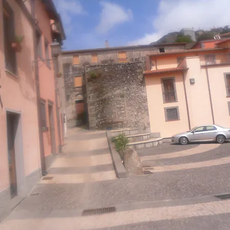 Italia 3*