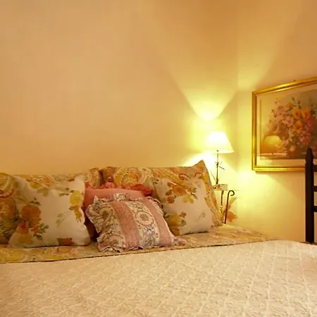 Italia Bed & Breakfast 3*