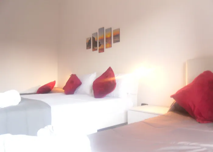 Italia Bed & Breakfast 3*