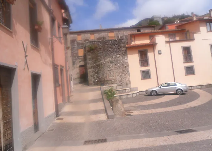 Italia 3*