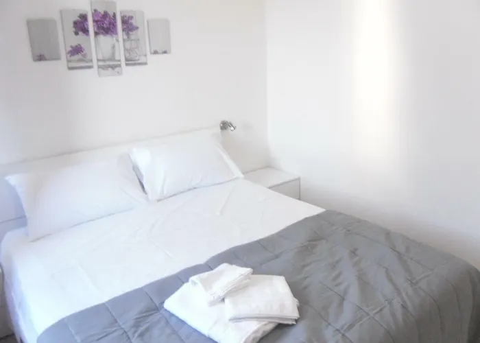 Italia Bed & Breakfast Milis